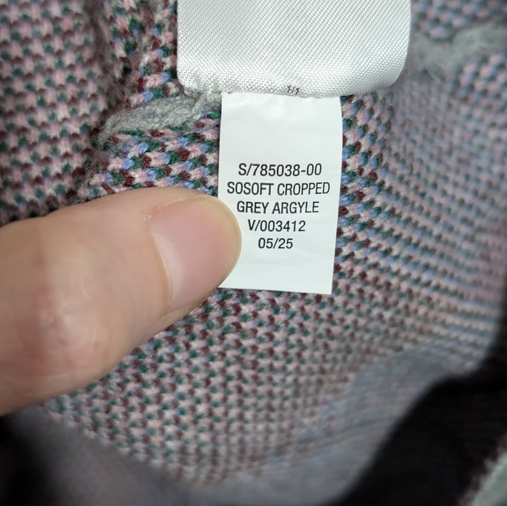 Old Navy Plus Size So Soft Gray Knit Argyle Printed Cropped Sweater Size XL - Picture 4 of 5